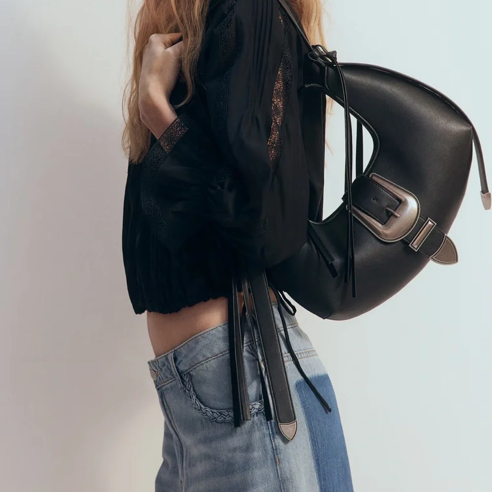 FRINGED SHOULDER‎ BAG Black Leather Women's Bag